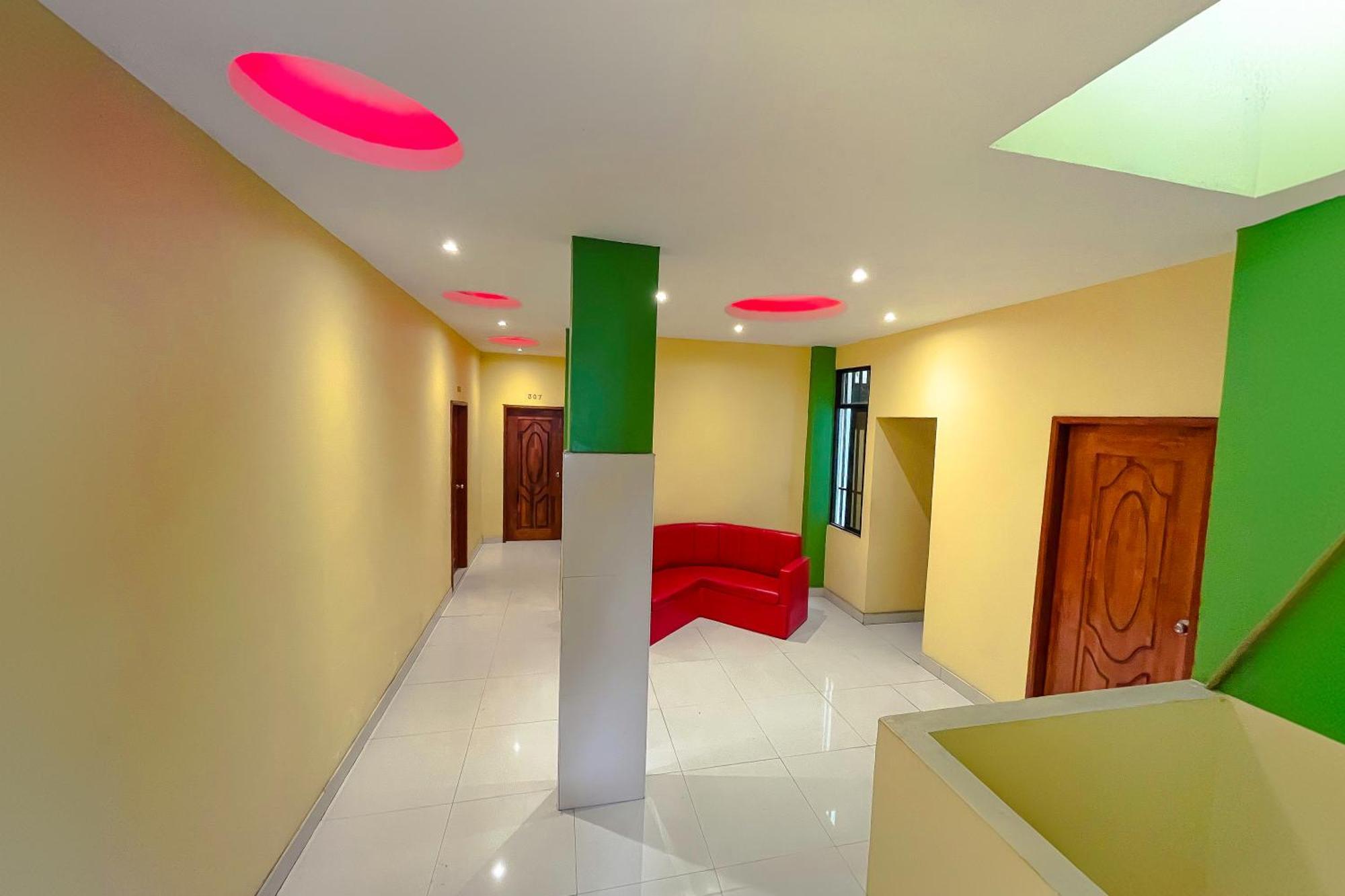 Hospedaje Las Amazonas Икитос Экстерьер фото
