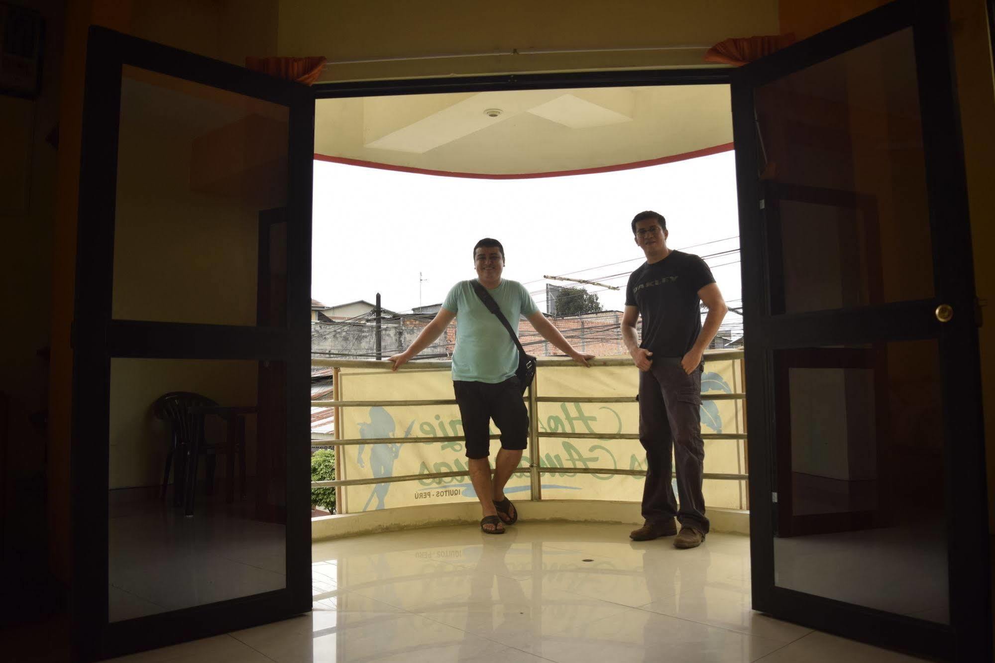 Hospedaje Las Amazonas Икитос Экстерьер фото